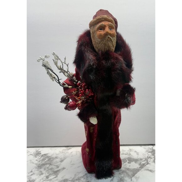 Folk Art Santa Claus Christmas Figurine Patchwork Robe with Faux Fur Trim - Picture 10 of 10